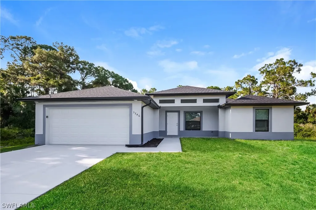 3746 Kemper Street Fort Myers FL 33905