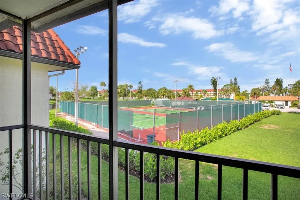 4239 27th Court SW Naples FL 34116
