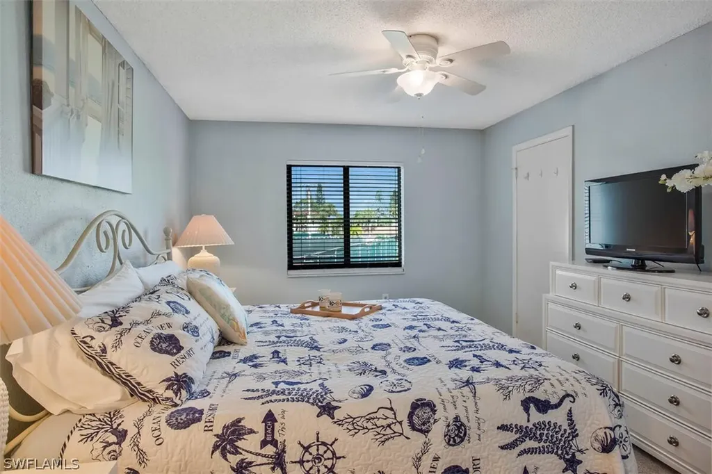 4239 27th Court SW Naples FL 34116