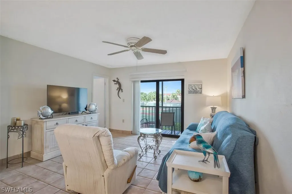 4239 27th Court SW Naples FL 34116