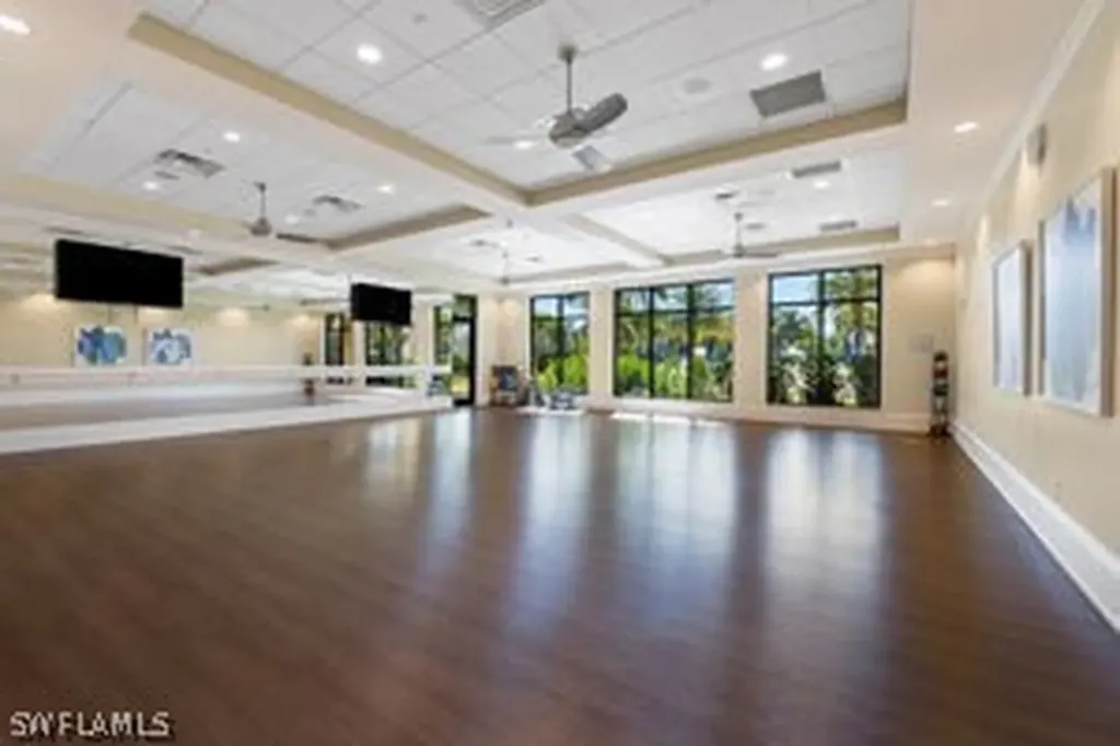7063 Winding Cypress Drive Naples FL 34114