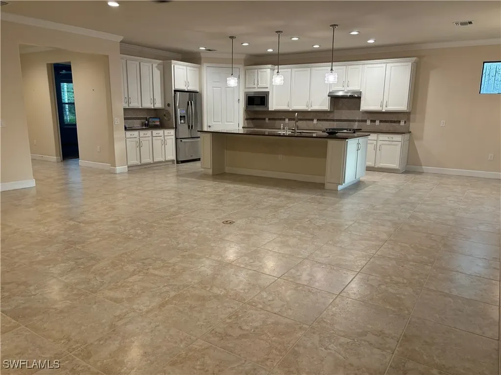 7063 Winding Cypress Drive Naples FL 34114
