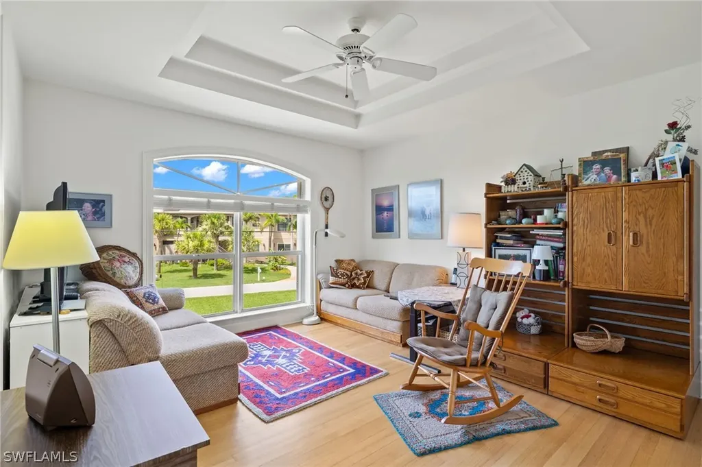 628 Lake Murex Circle Sanibel FL 33957