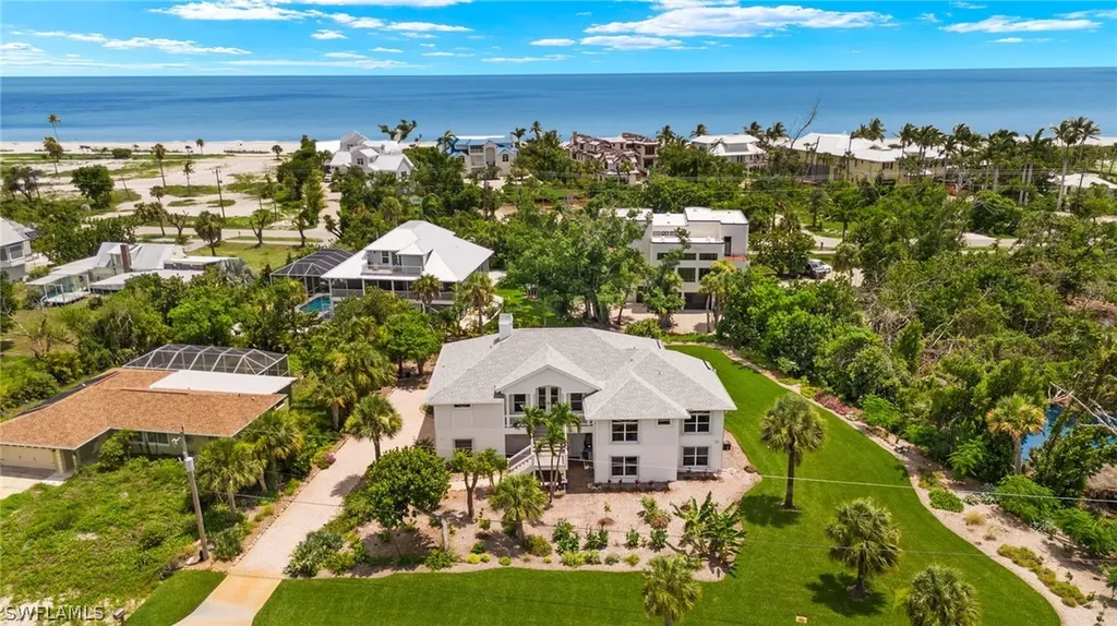 628 Lake Murex Circle Sanibel FL 33957