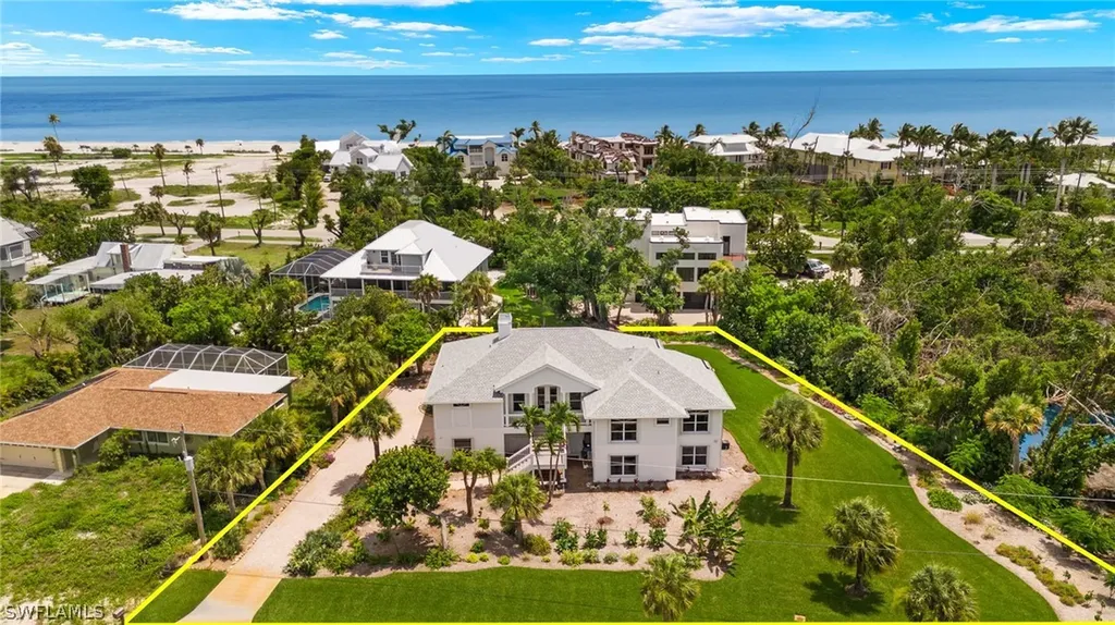 628 Lake Murex Circle Sanibel FL 33957