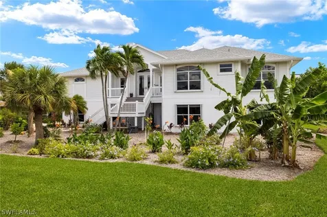 628 Lake Murex Circle Sanibel FL 33957