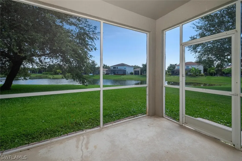 2653 Fishtail Palm Court Naples FL 34120