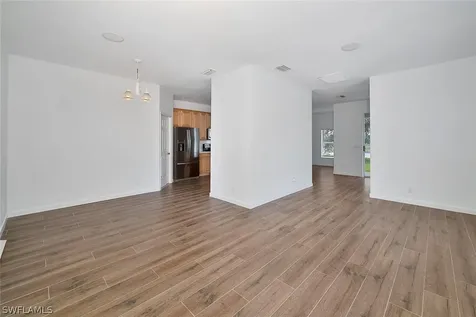 2653 Fishtail Palm Court Naples FL 34120