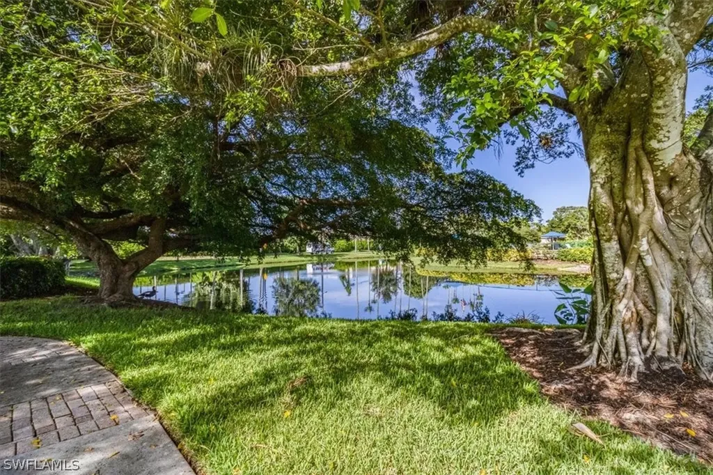 6498 Ilex Circle Naples FL 34109