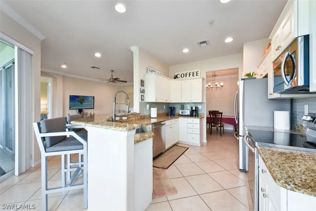 12851 Carrington Circle Naples FL 34105-5010