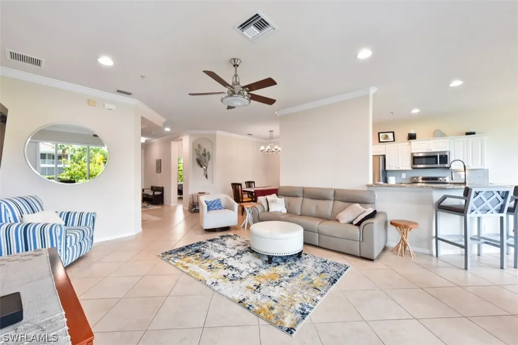 12851 Carrington Circle Naples FL 34105-5010