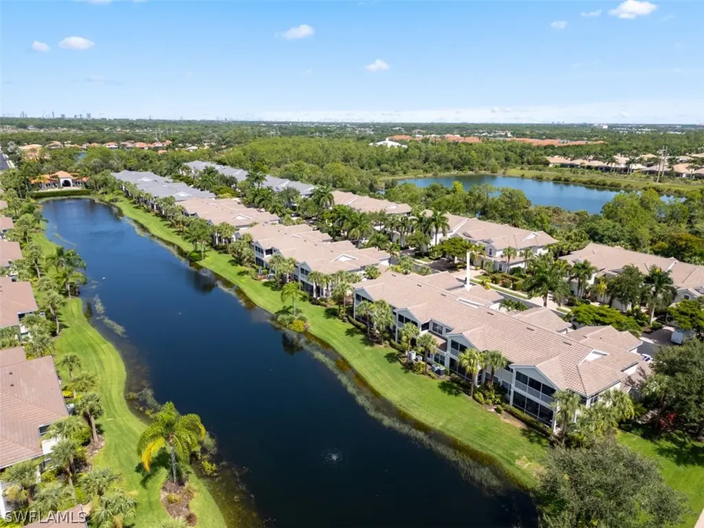 12851 Carrington Circle Naples FL 34105-5010