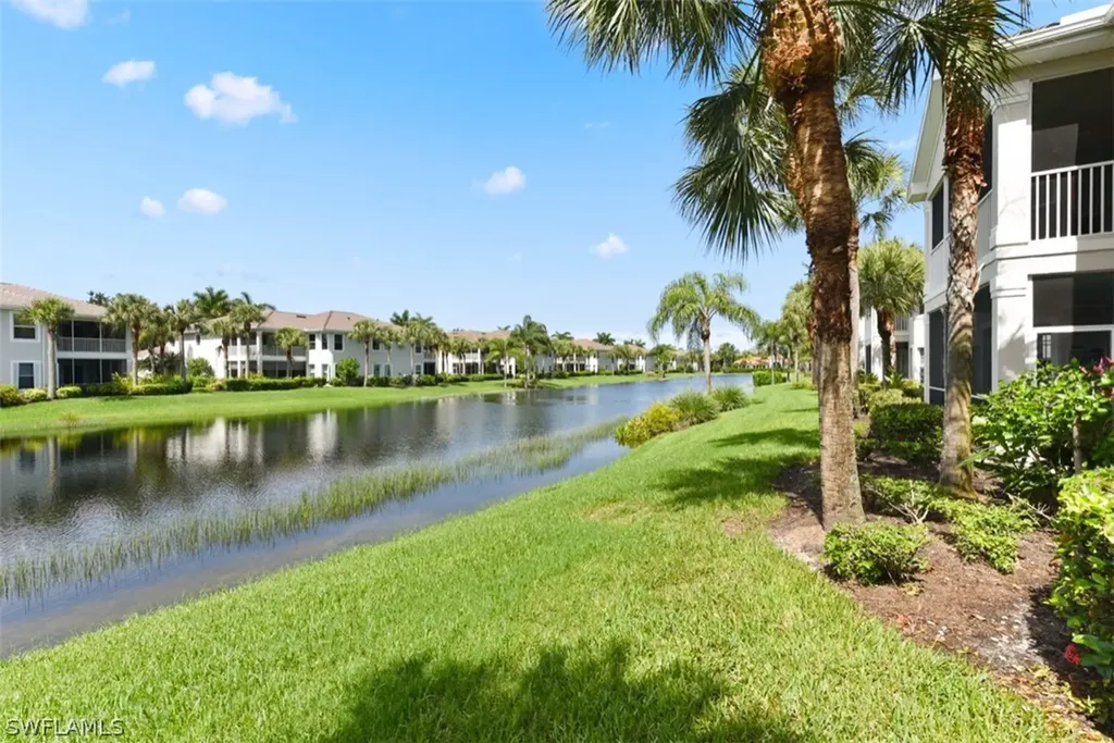 12851 Carrington Circle Naples FL 34105-5010