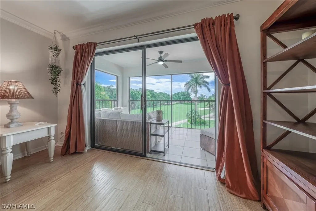 228 Fox Glen Drive Naples FL 34104