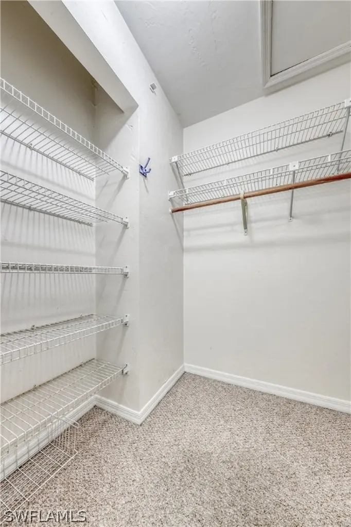 228 Fox Glen Drive Naples FL 34104