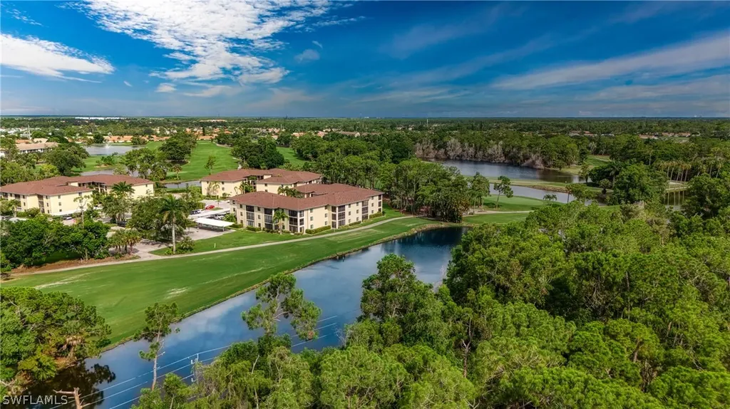 228 Fox Glen Drive Naples FL 34104