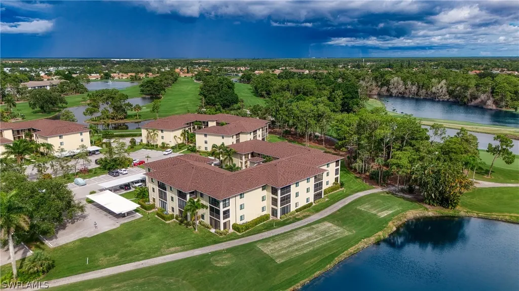 228 Fox Glen Drive Naples FL 34104