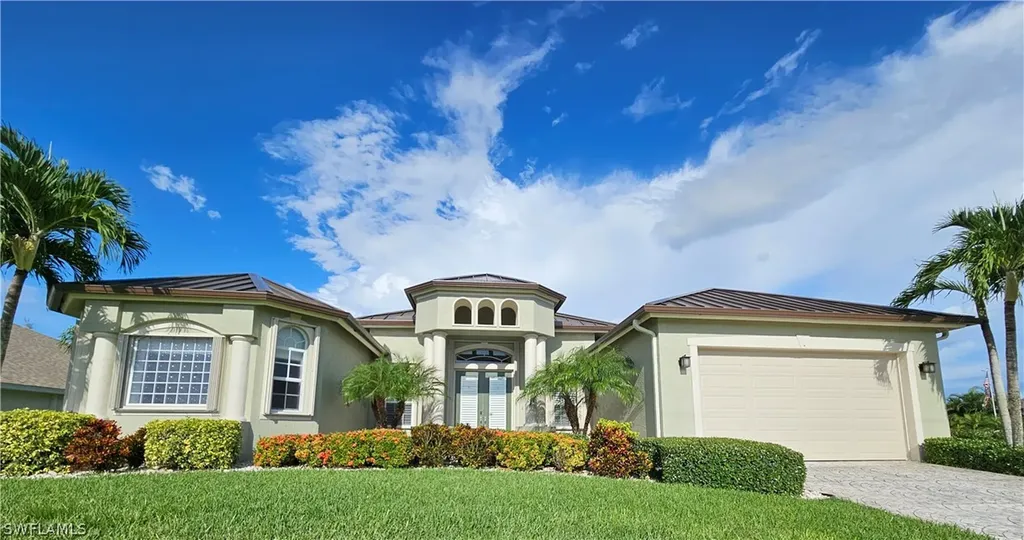 2547 SW 5th Avenue Cape Coral FL 33914