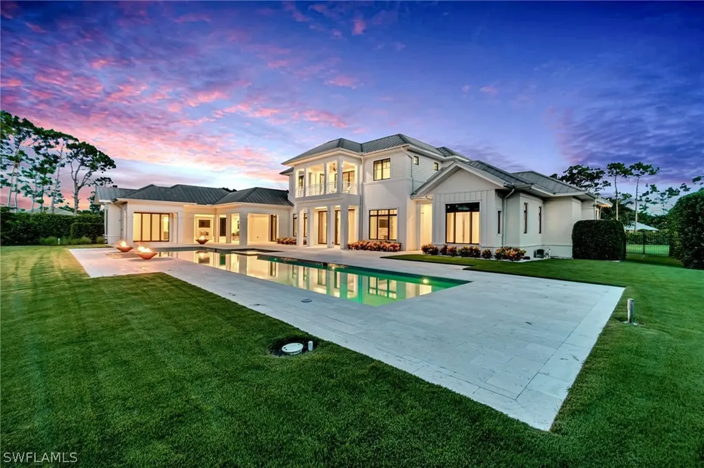 171 North Street Naples FL 34108