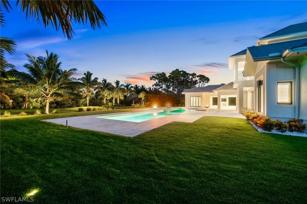 171 North Street Naples FL 34108