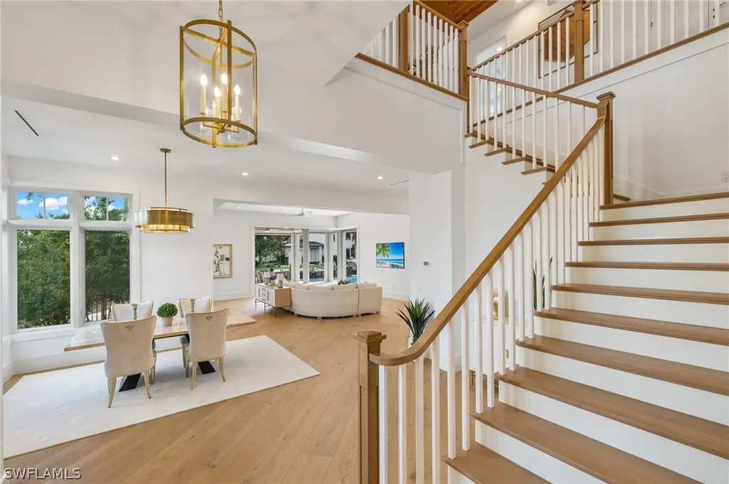 1800 Snook Drive Naples FL 34102