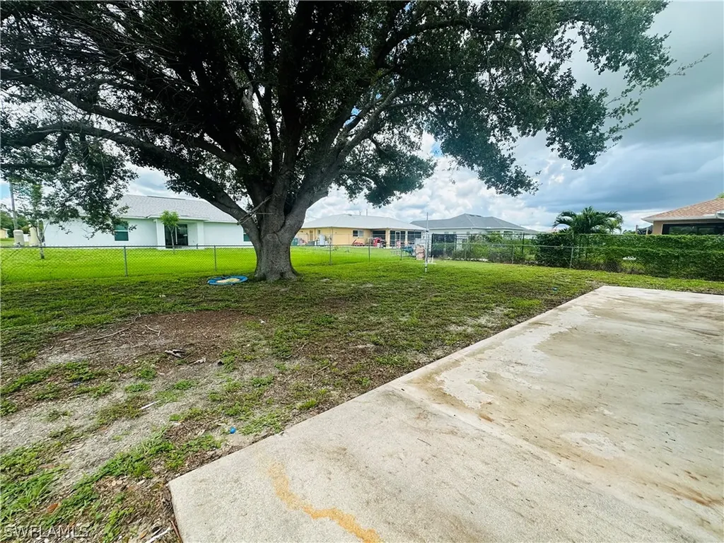 3057 NW 3rd Avenue Cape Coral FL 33993