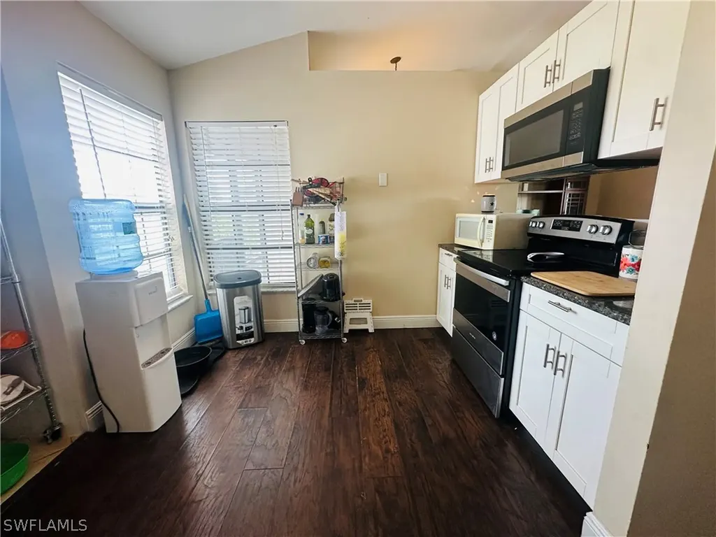 3057 NW 3rd Avenue Cape Coral FL 33993