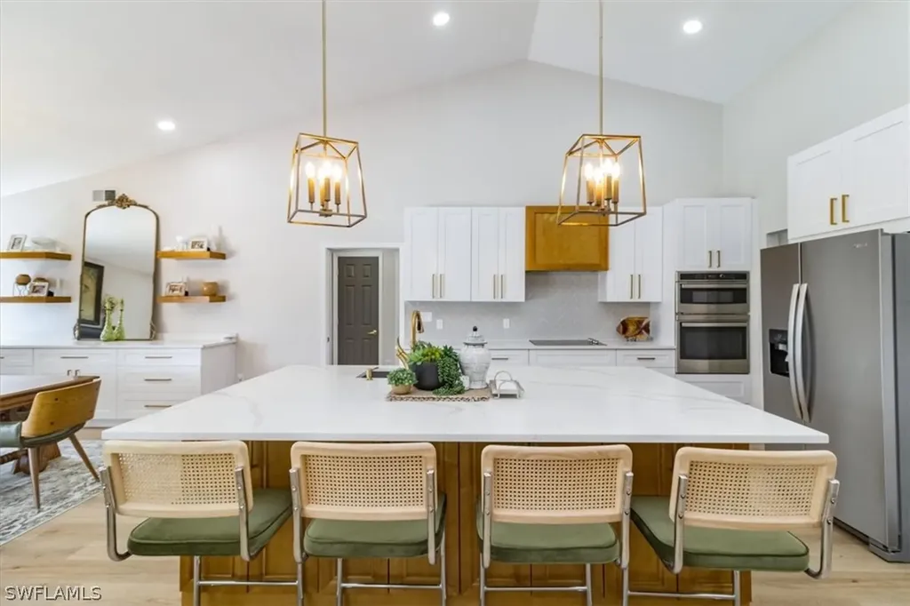11620 Longshore Way W Naples FL 34119