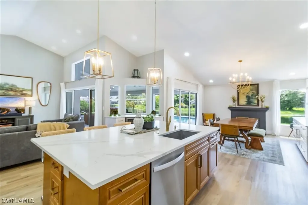 11620 Longshore Way W Naples FL 34119