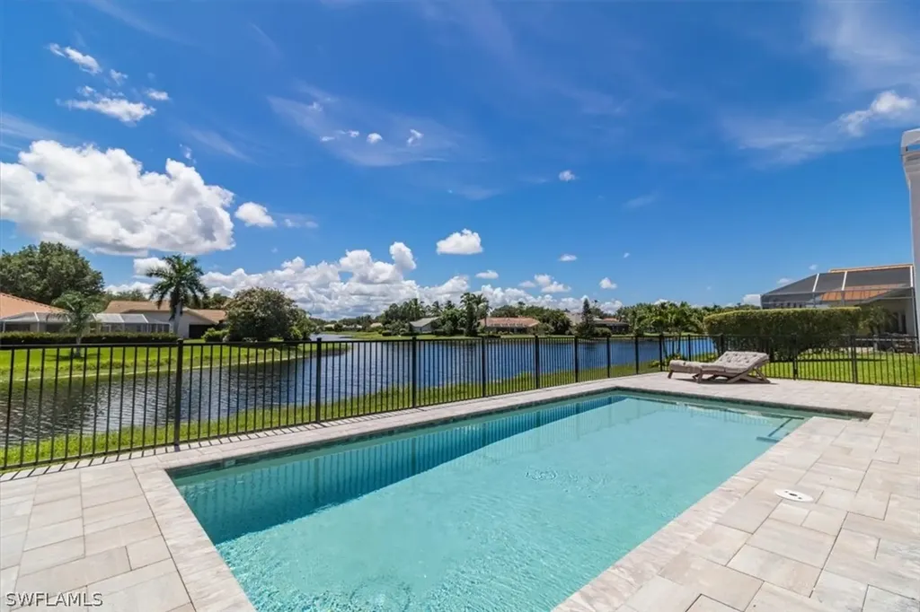 11620 Longshore Way W Naples FL 34119