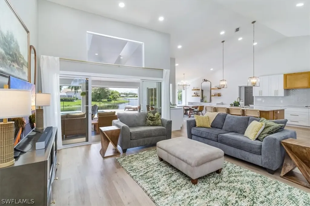 11620 Longshore Way W Naples FL 34119