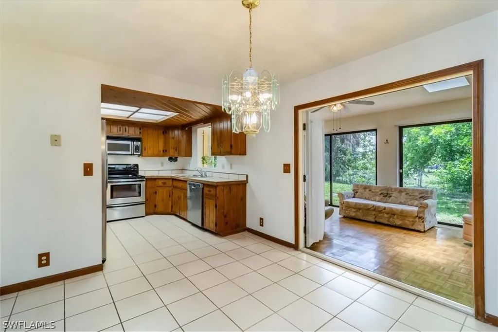 5072 27th Place SW Naples FL 34116