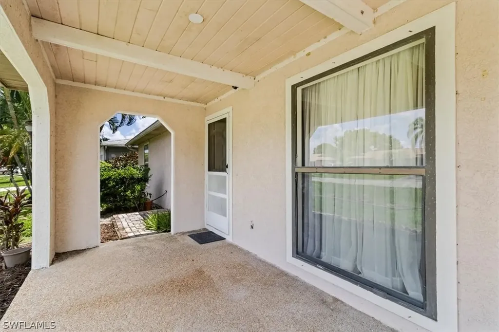 5072 27th Place SW Naples FL 34116