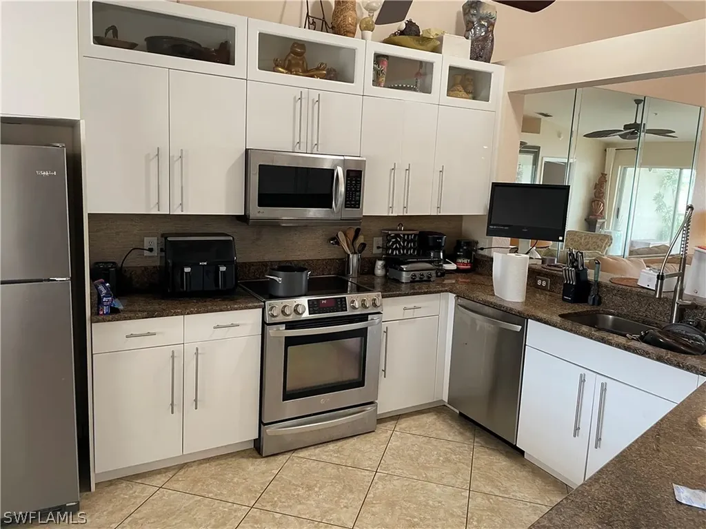 9061 Michael Circle Naples FL 34113