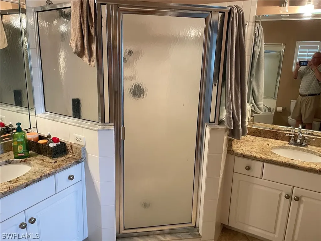 9061 Michael Circle Naples FL 34113