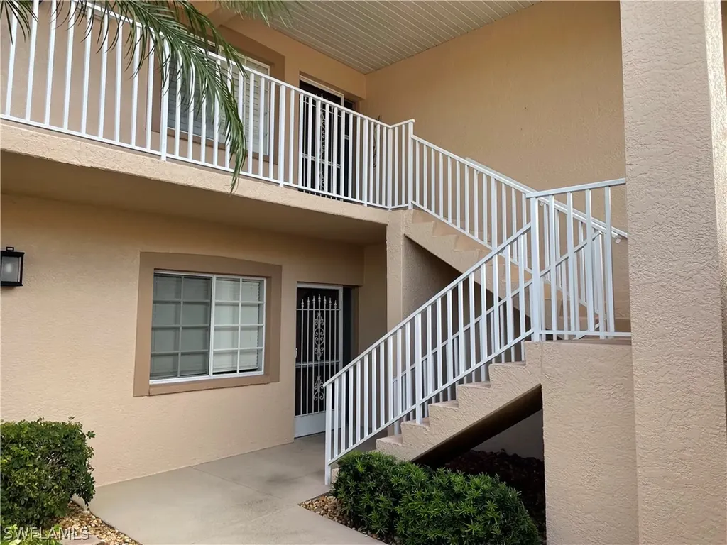 9061 Michael Circle Naples FL 34113