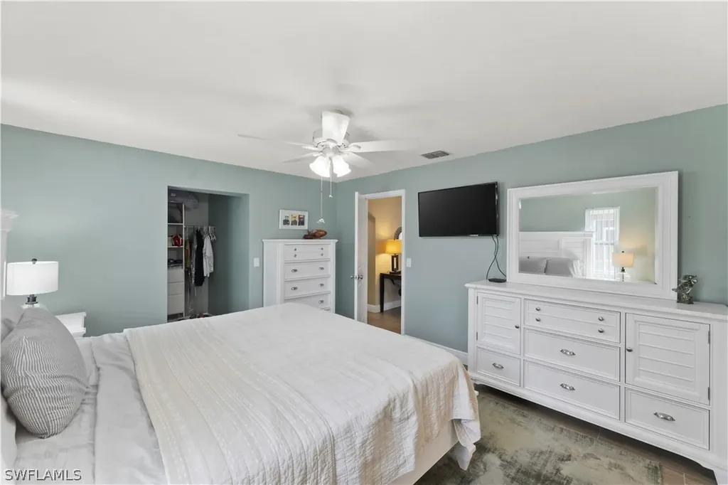 6061 Perthshire Lane Fort Myers FL 33908
