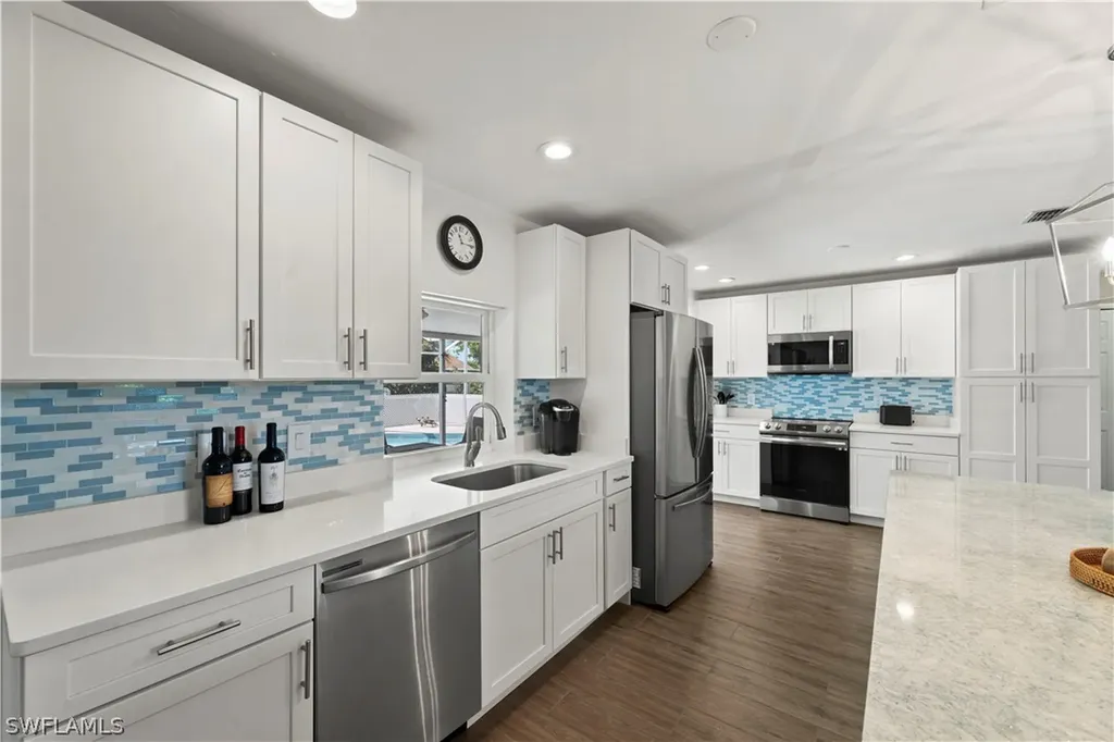 6061 Perthshire Lane Fort Myers FL 33908