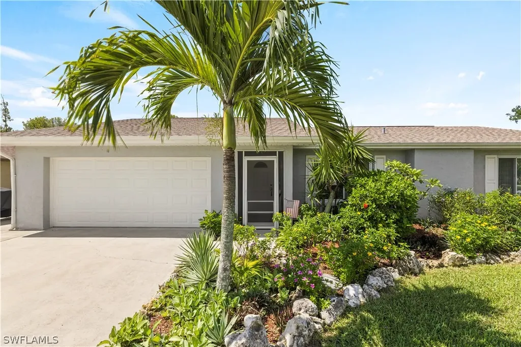6061 Perthshire Lane Fort Myers FL 33908