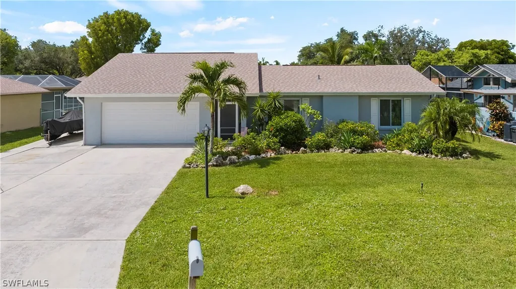 6061 Perthshire Lane Fort Myers FL 33908