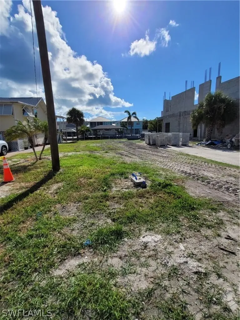 155 Palermo Circle Fort Myers Beach FL 33931