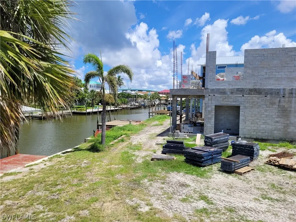 155 Palermo Circle Fort Myers Beach FL 33931