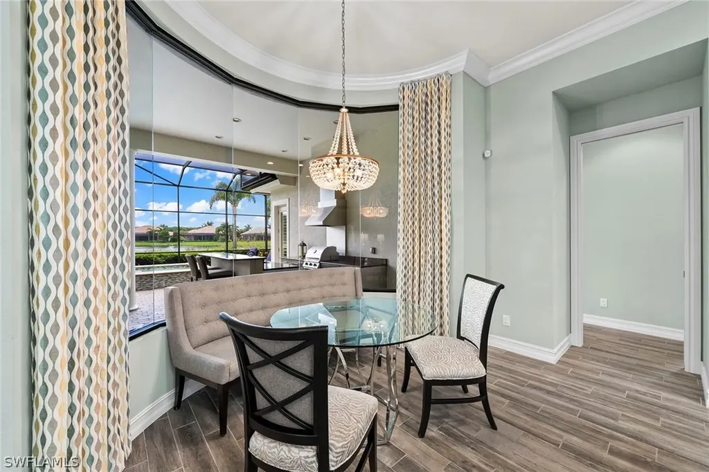 11916 Hedgestone Court Naples FL 34120