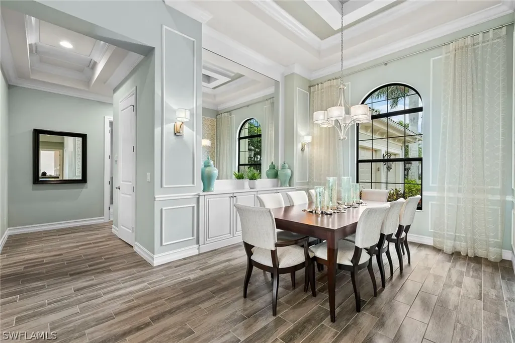 11916 Hedgestone Court Naples FL 34120