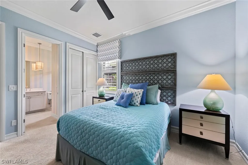 11916 Hedgestone Court Naples FL 34120