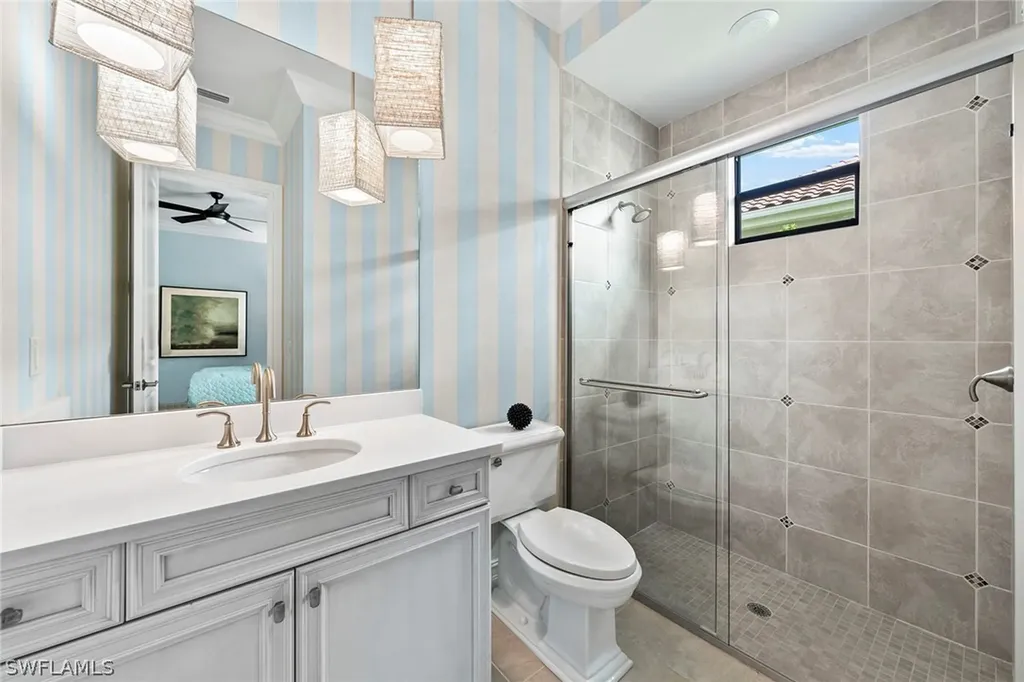 11916 Hedgestone Court Naples FL 34120