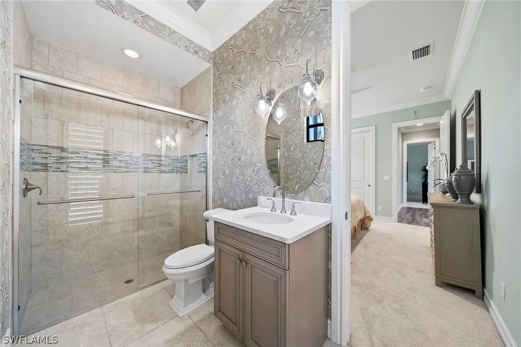 11916 Hedgestone Court Naples FL 34120