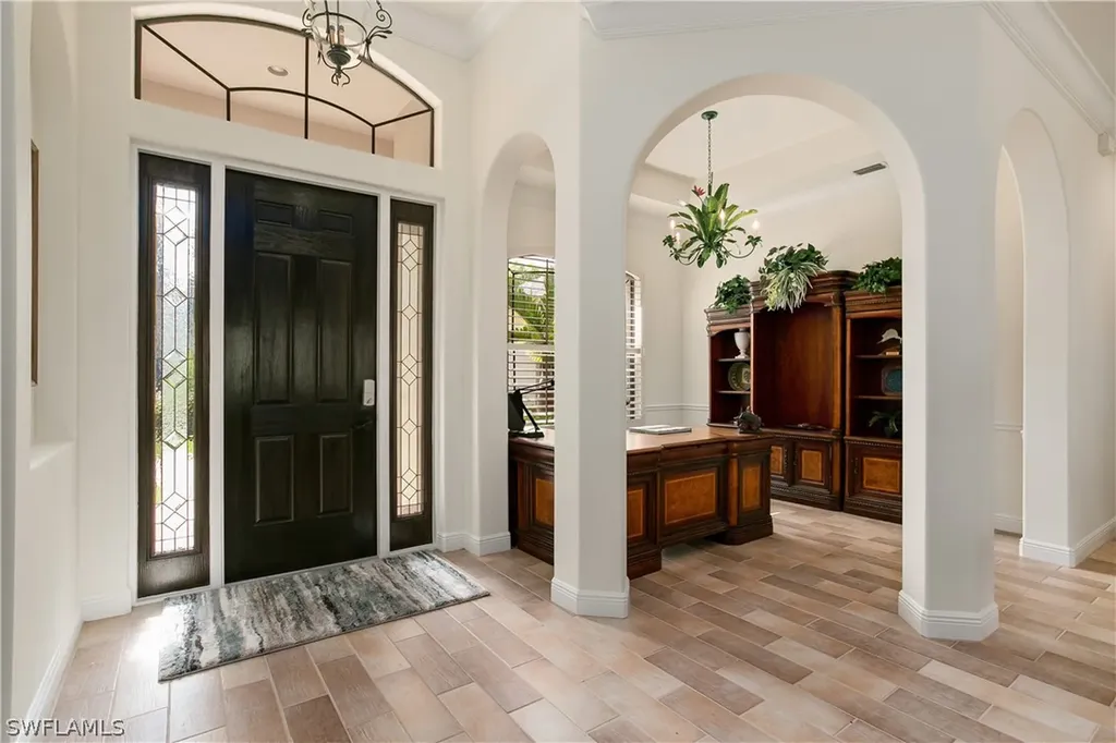 10919 Parnu Street Naples FL 34109