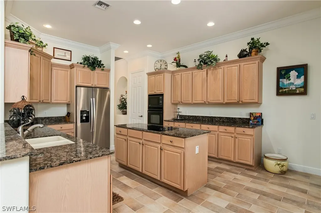 10919 Parnu Street Naples FL 34109