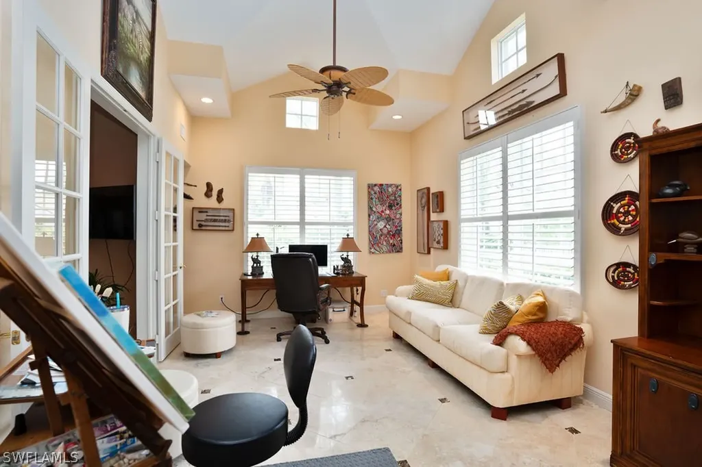 732 Courtside Drive Naples FL 34105